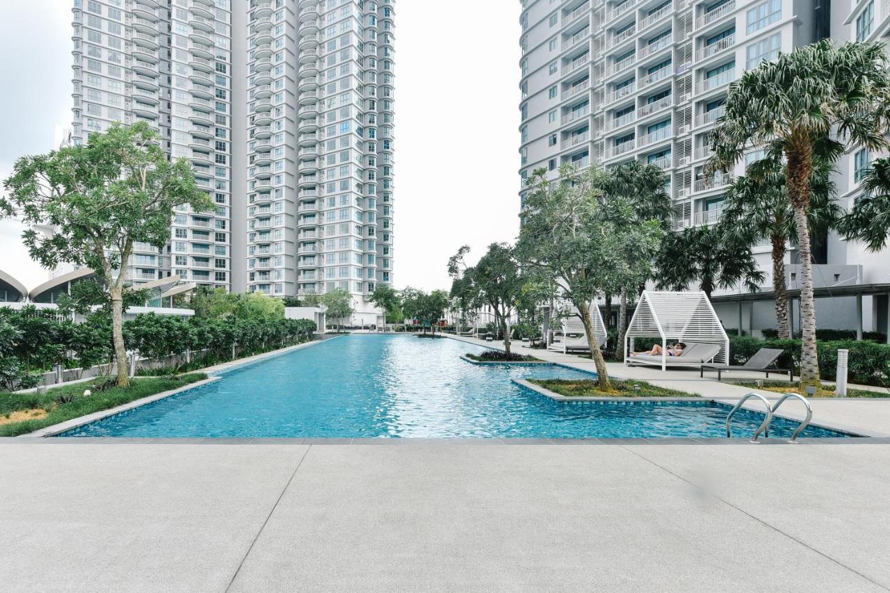 Teega Suites By Subhome Nusajaya  Bagian luar foto